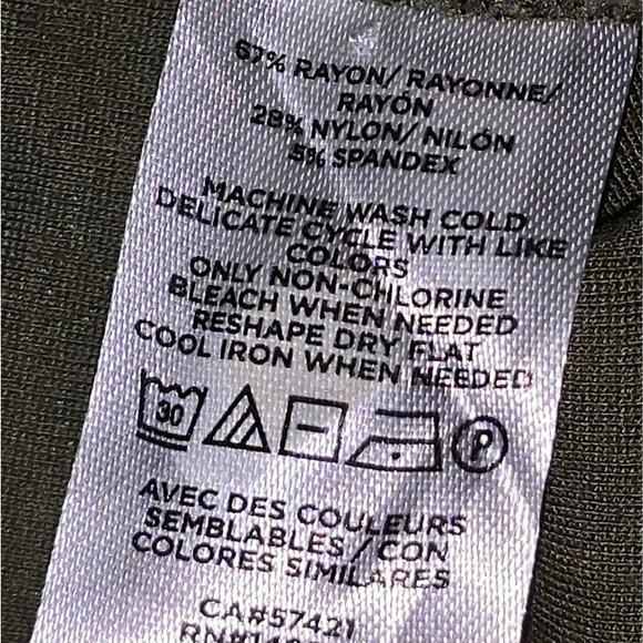 Loft Compression Olive Green ShapeWear Shorts Size XS NEW - Picture 3 of 4